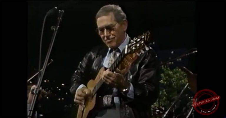 29 Best Acoustic Guitar Players Of All Time - Guitar Aficionado
